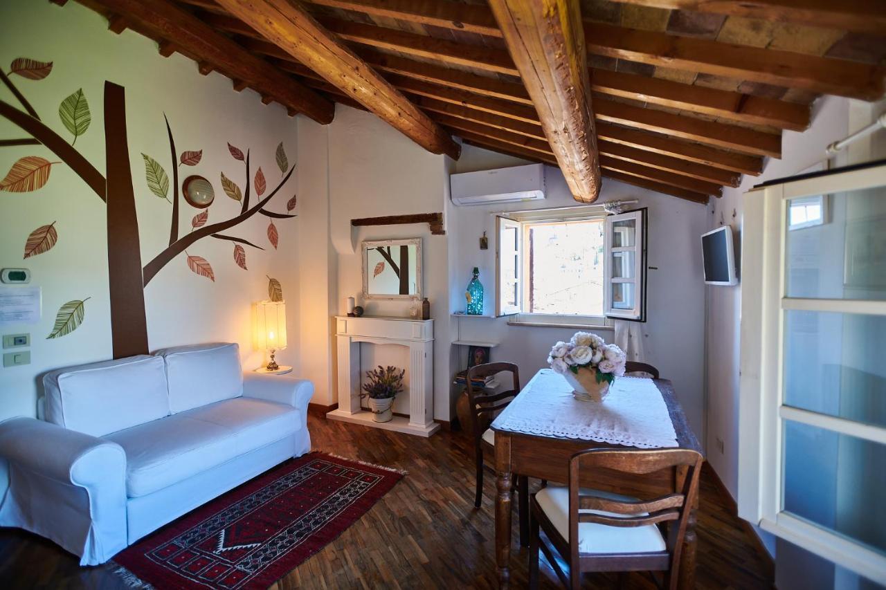 Central- Views - Air Conditioning - Easy Parking -Self Check In Perugia Bagian luar foto