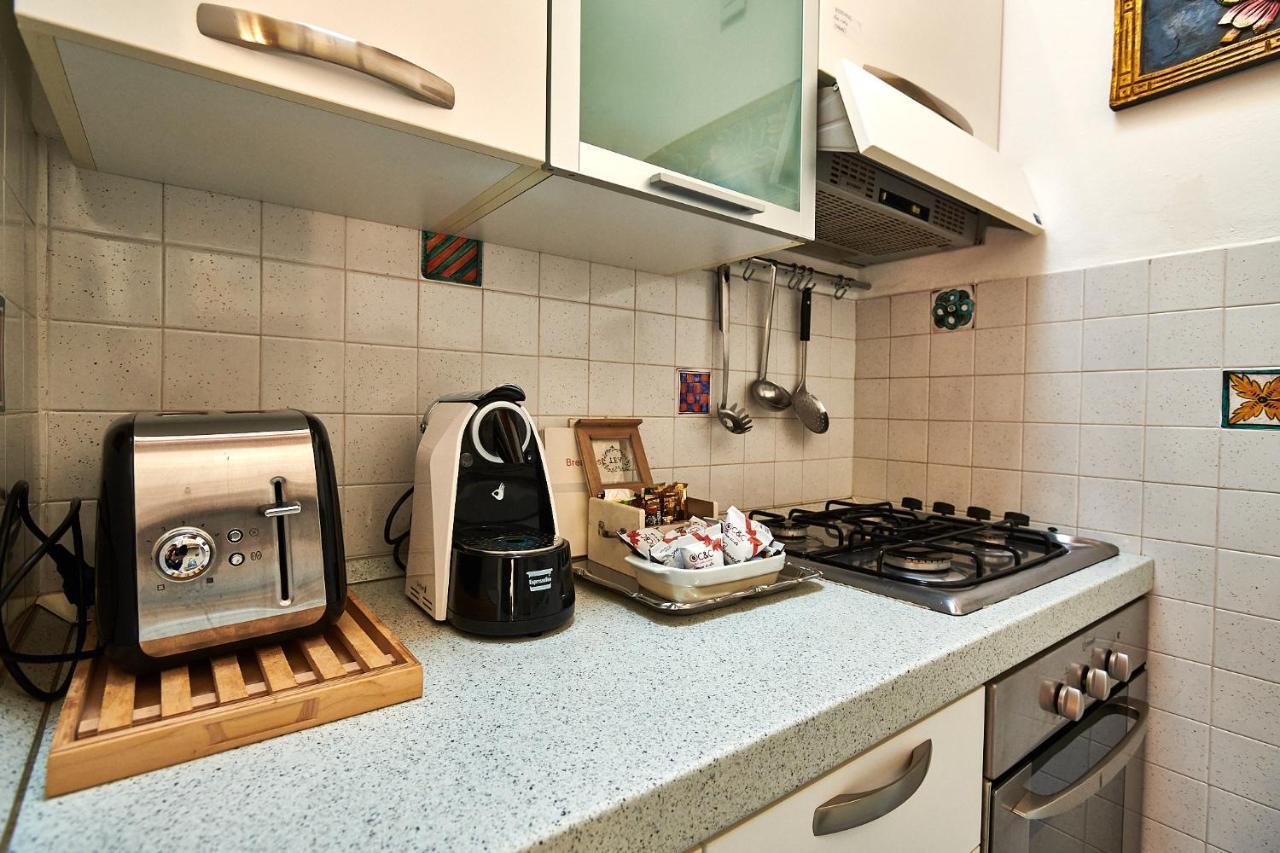 Central- Views - Air Conditioning - Easy Parking -Self Check In Perugia Bagian luar foto