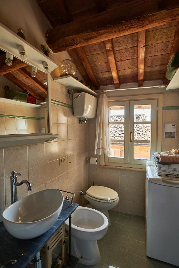 Central- Views - Air Conditioning - Easy Parking -Self Check In Perugia Bagian luar foto
